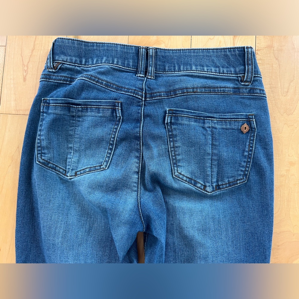 Democracy Blue Boot Cut Jeans Ab Solution women’s size 2 Petite - Picture 3 of 5